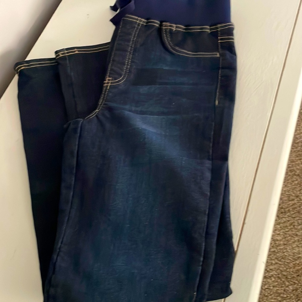 Bran new jeggings never been worn